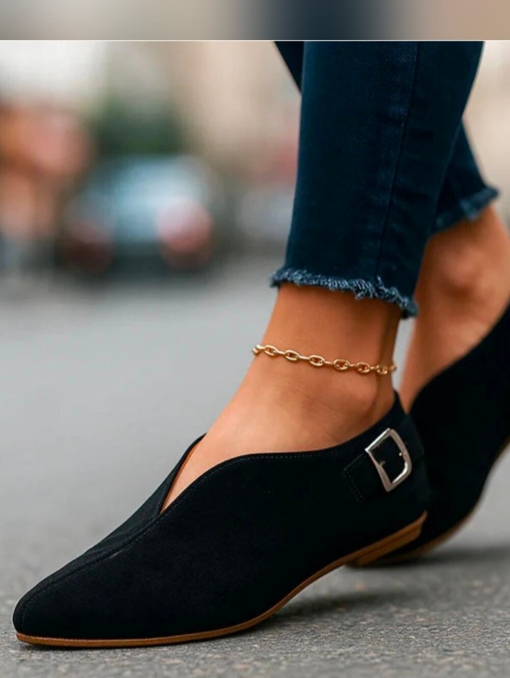 Clara DuvalBlack V-Cut Suede Slip-On Flats Size 8